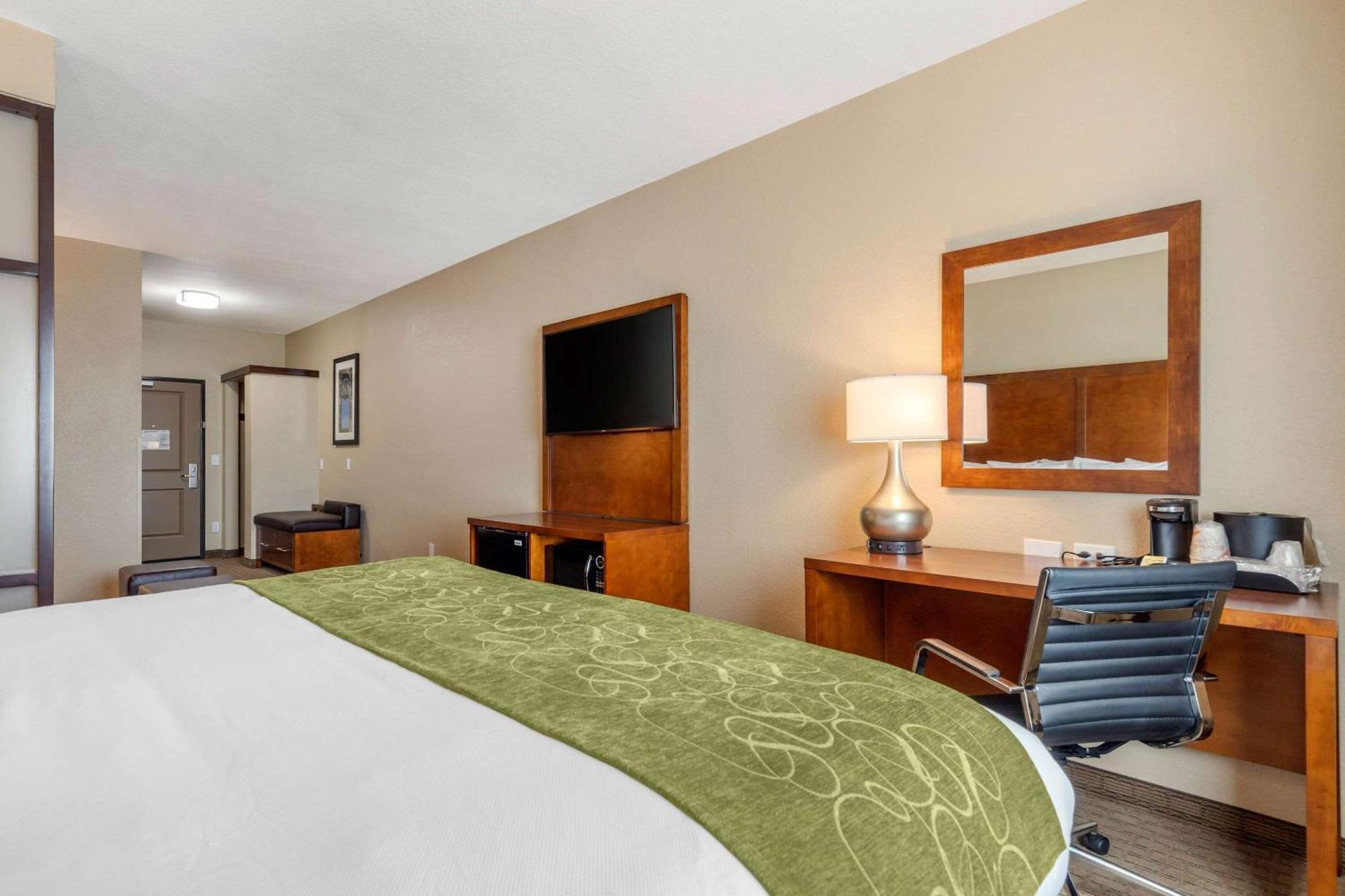Hotel Comfort Airport North San Antonio
