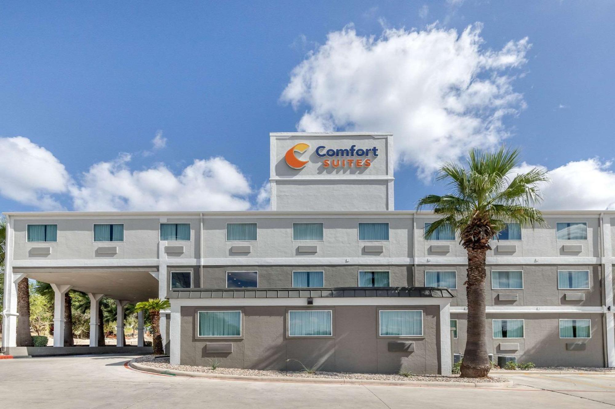 Comfort Airport North Hotel San Antonio