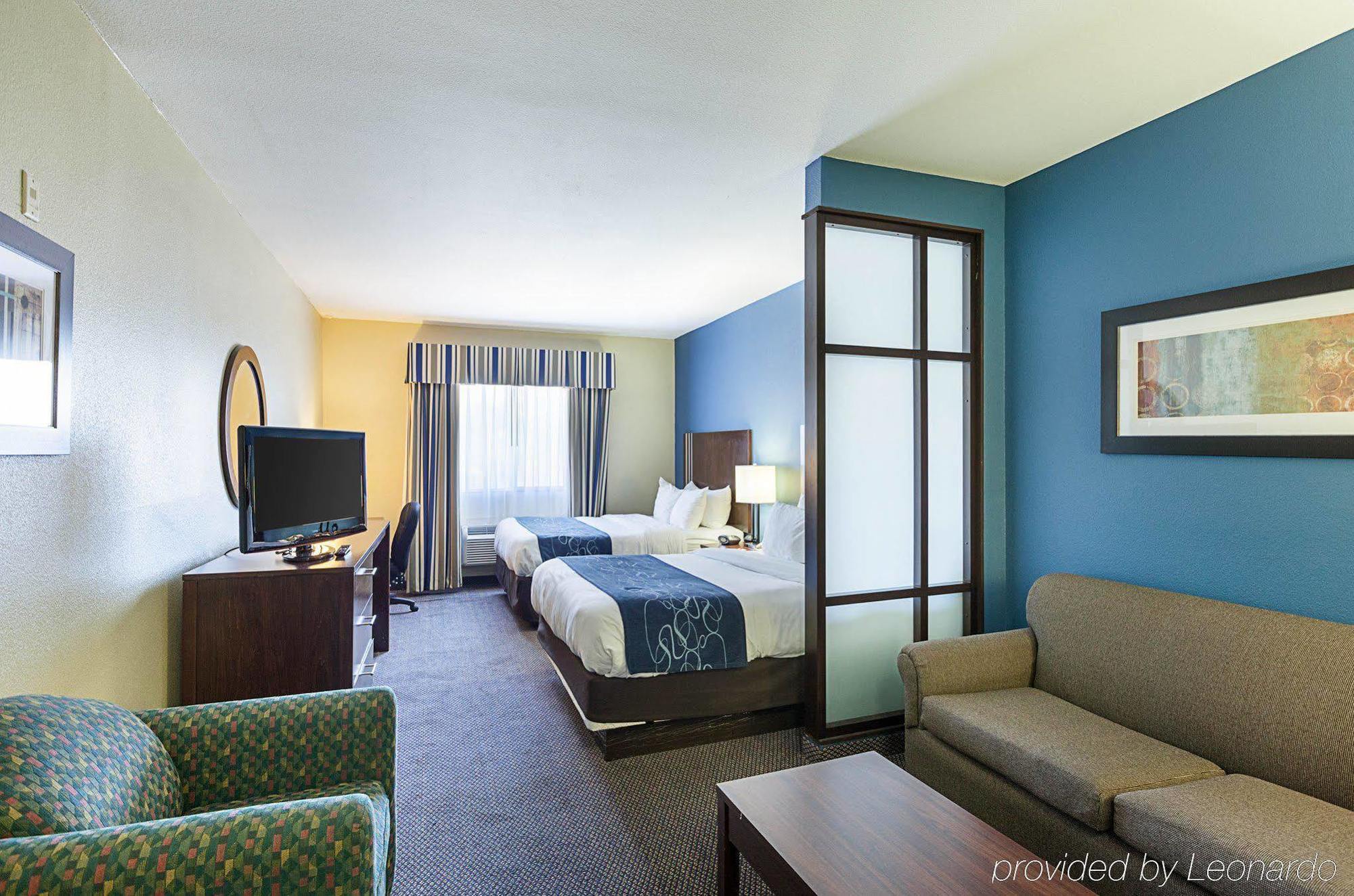 Comfort Airport North Hotel San Antonio