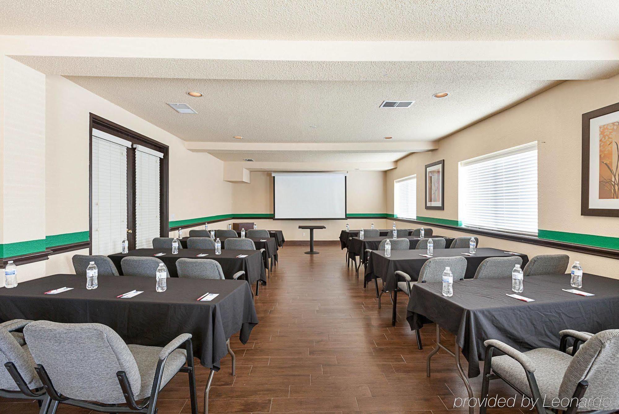 Hotel Comfort Airport North San Antonio